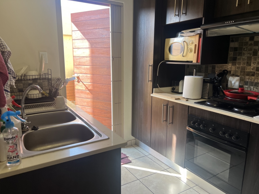2 Bedroom Property for Sale in Pretorius Park Gauteng