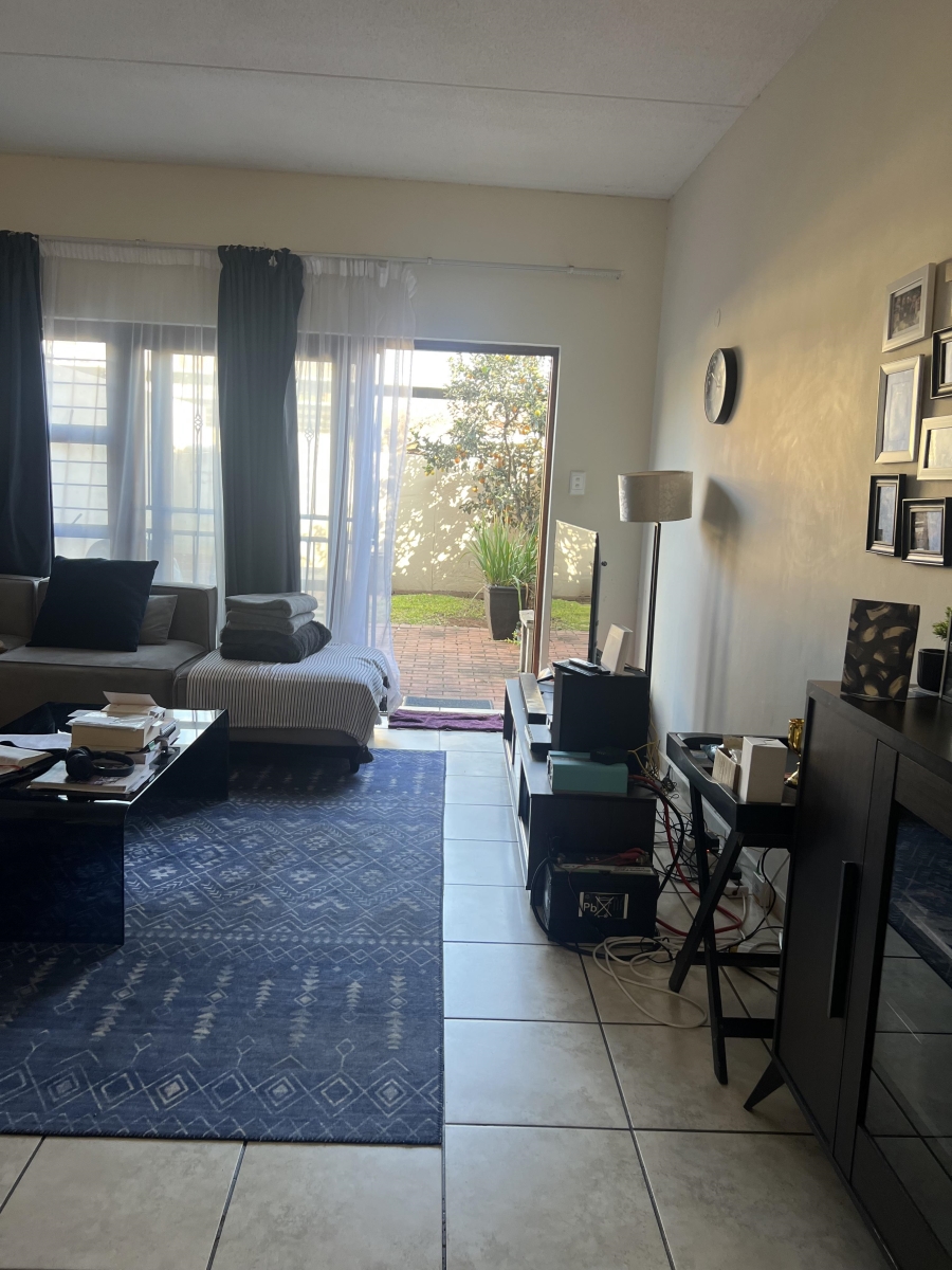 2 Bedroom Property for Sale in Pretorius Park Gauteng
