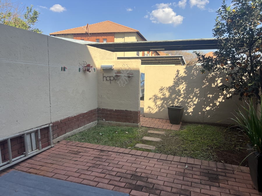 2 Bedroom Property for Sale in Pretorius Park Gauteng