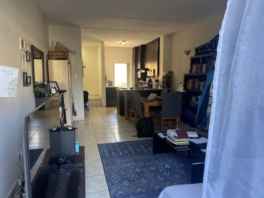 2 Bedroom Property for Sale in Pretorius Park Gauteng