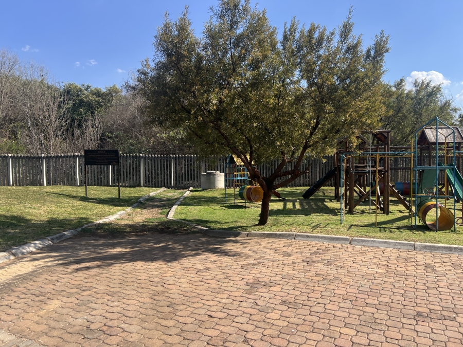 2 Bedroom Property for Sale in Pretorius Park Gauteng