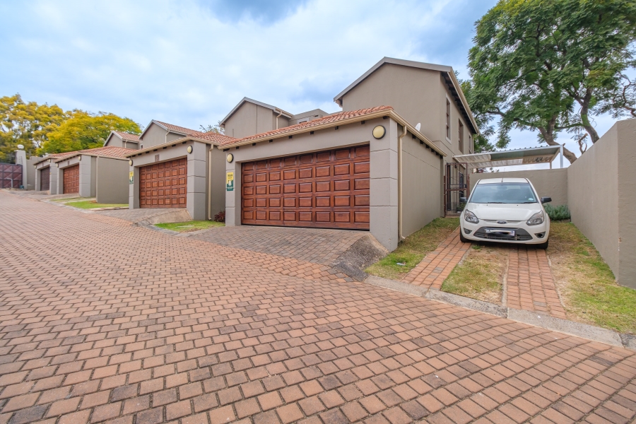 3 Bedroom Property for Sale in Ferndale Gauteng
