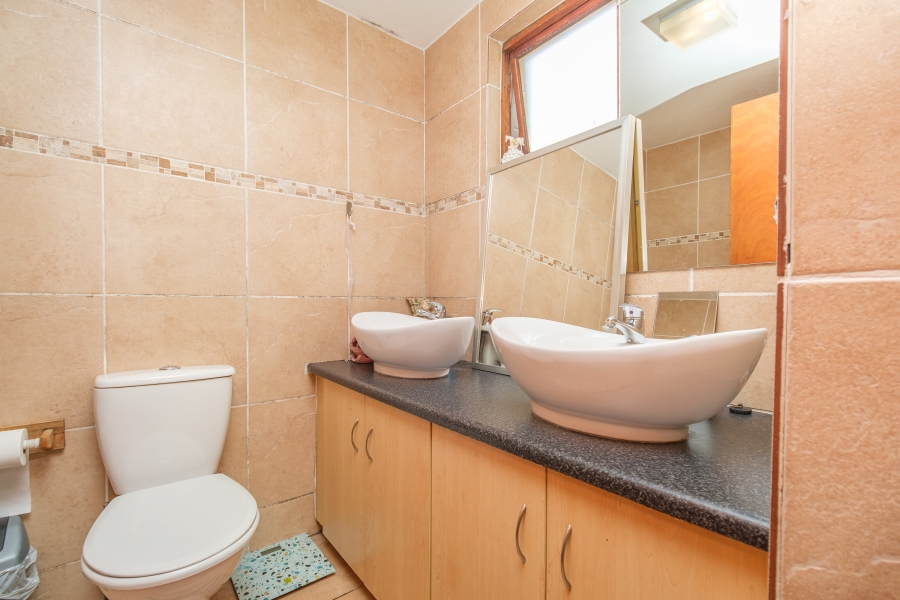 3 Bedroom Property for Sale in Ferndale Gauteng