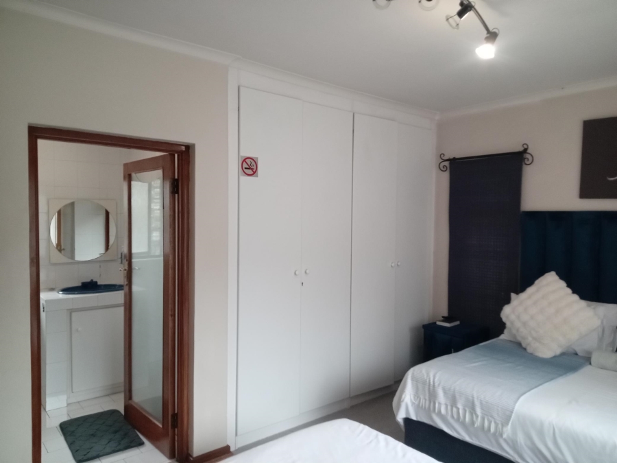8 Bedroom Property for Sale in Ferndale Gauteng