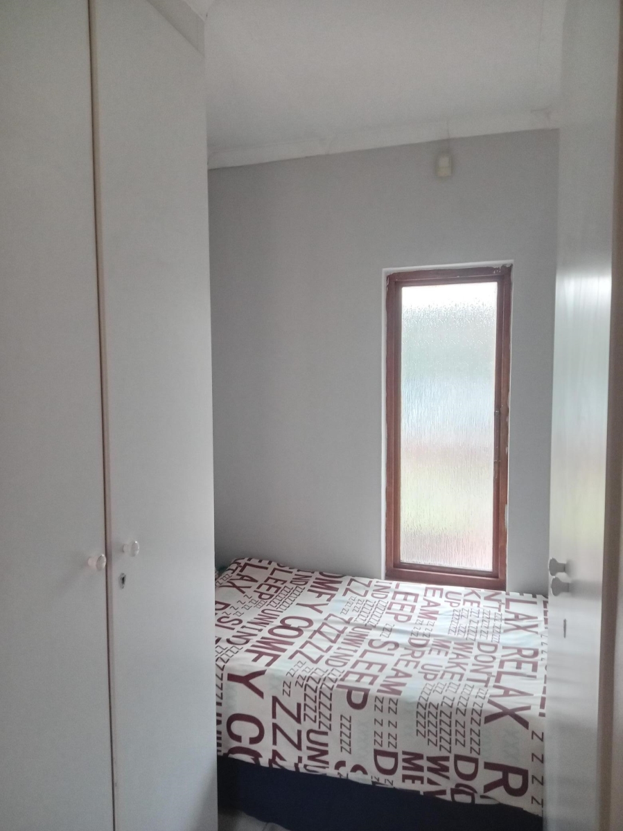8 Bedroom Property for Sale in Ferndale Gauteng