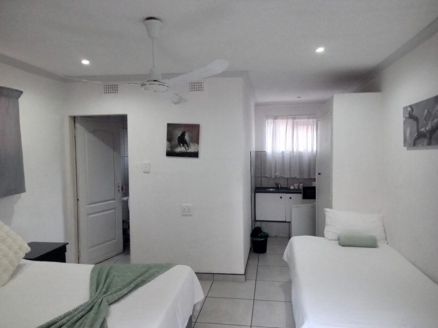 8 Bedroom Property for Sale in Ferndale Gauteng