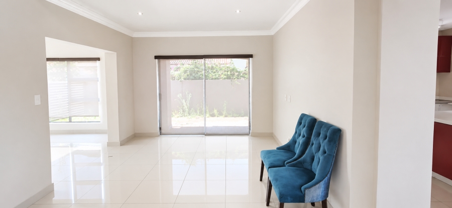 5 Bedroom Property for Sale in Heuwelsig Estate Gauteng