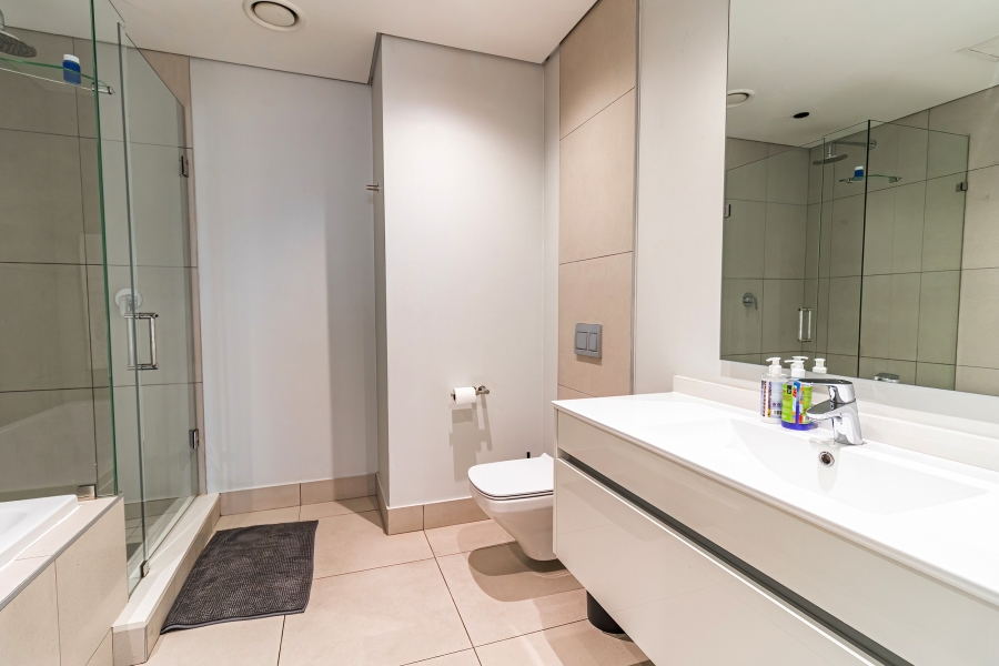 2 Bedroom Property for Sale in Waterfall Gauteng