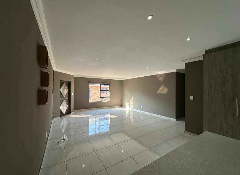 3 Bedroom Property for Sale in Brackenhurst Gauteng