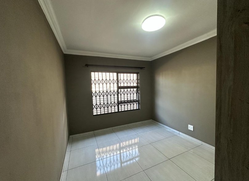 3 Bedroom Property for Sale in Brackenhurst Gauteng