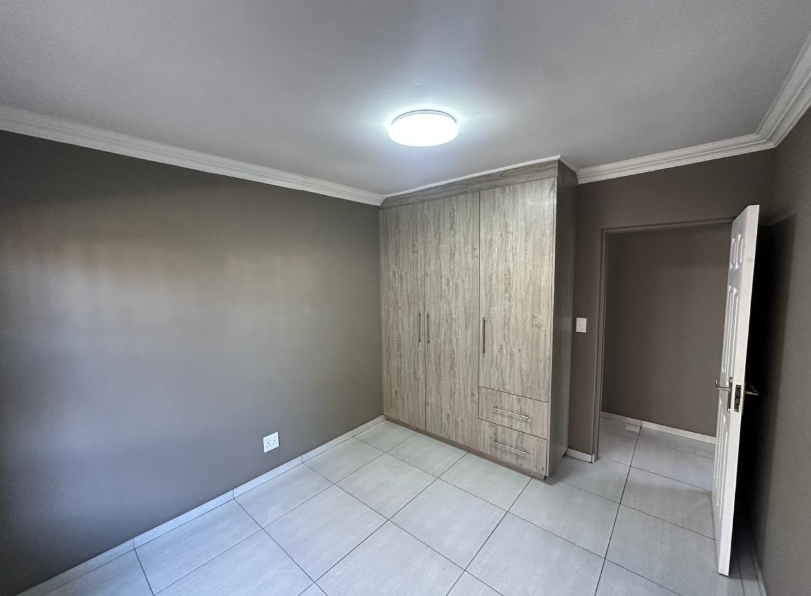 3 Bedroom Property for Sale in Brackenhurst Gauteng