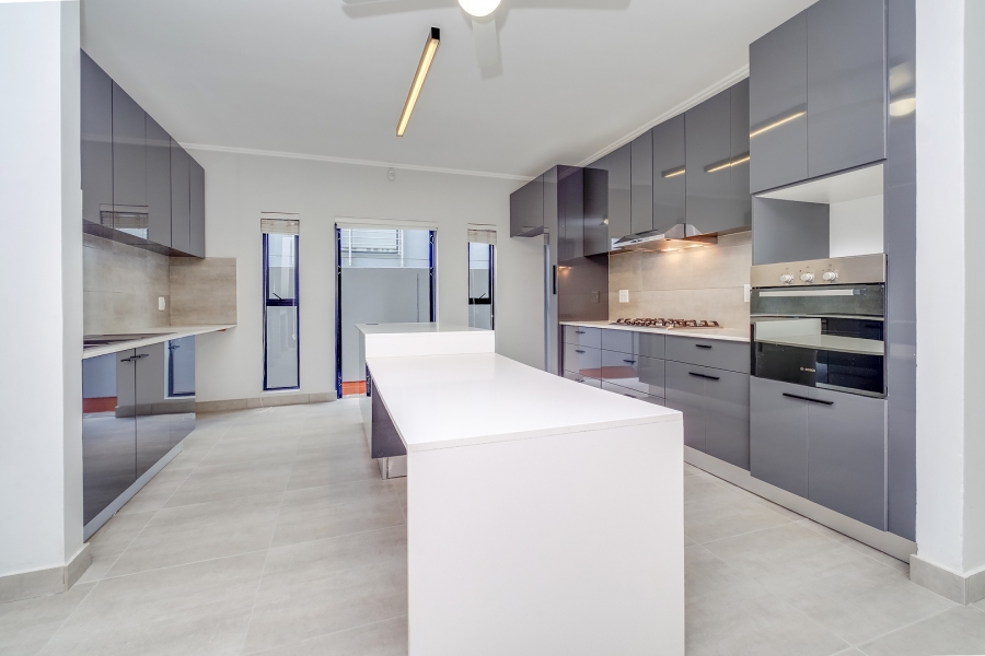 4 Bedroom Property for Sale in Bryanston Gauteng