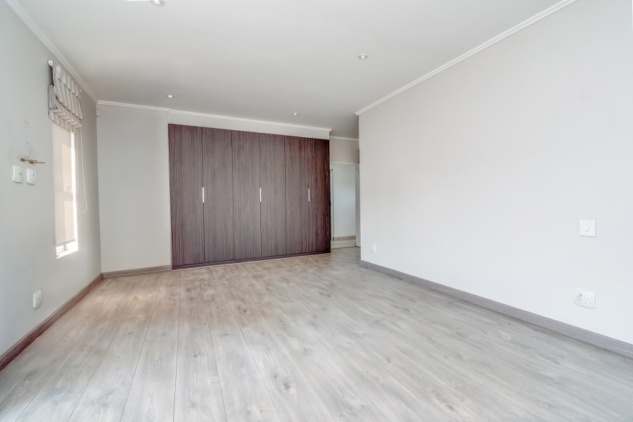 4 Bedroom Property for Sale in Bryanston Gauteng