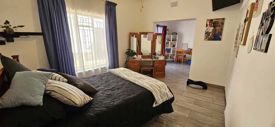 3 Bedroom Property for Sale in New Redruth Gauteng