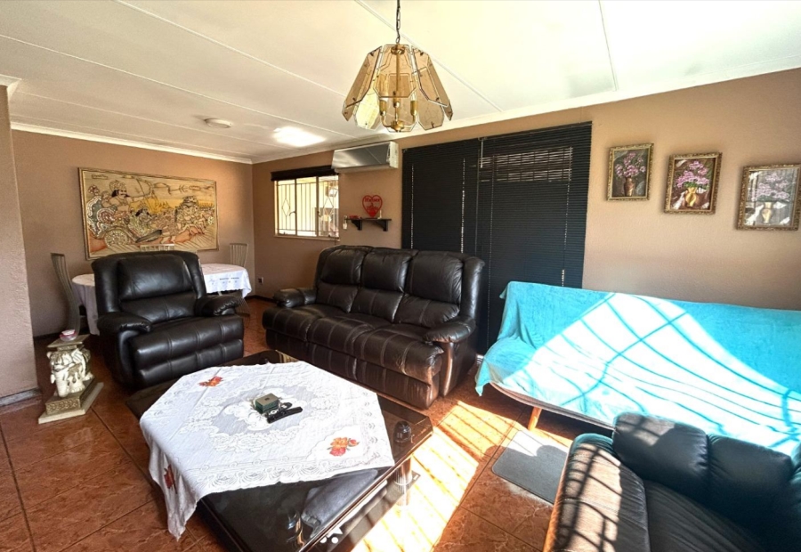 3 Bedroom Property for Sale in Mayberry Park Gauteng