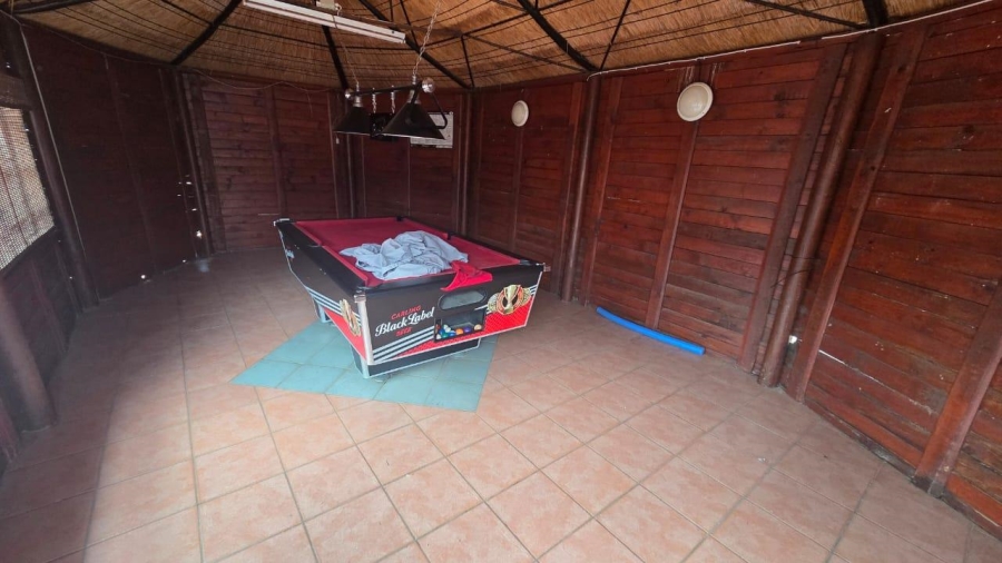 3 Bedroom Property for Sale in Brackendowns Gauteng