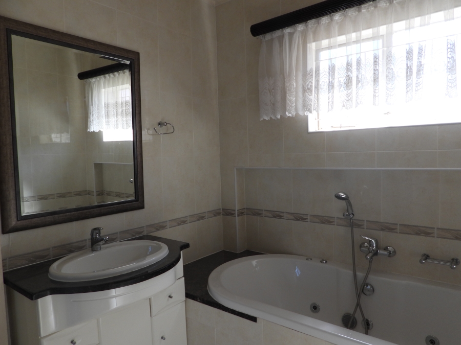 3 Bedroom Property for Sale in The Reeds Gauteng