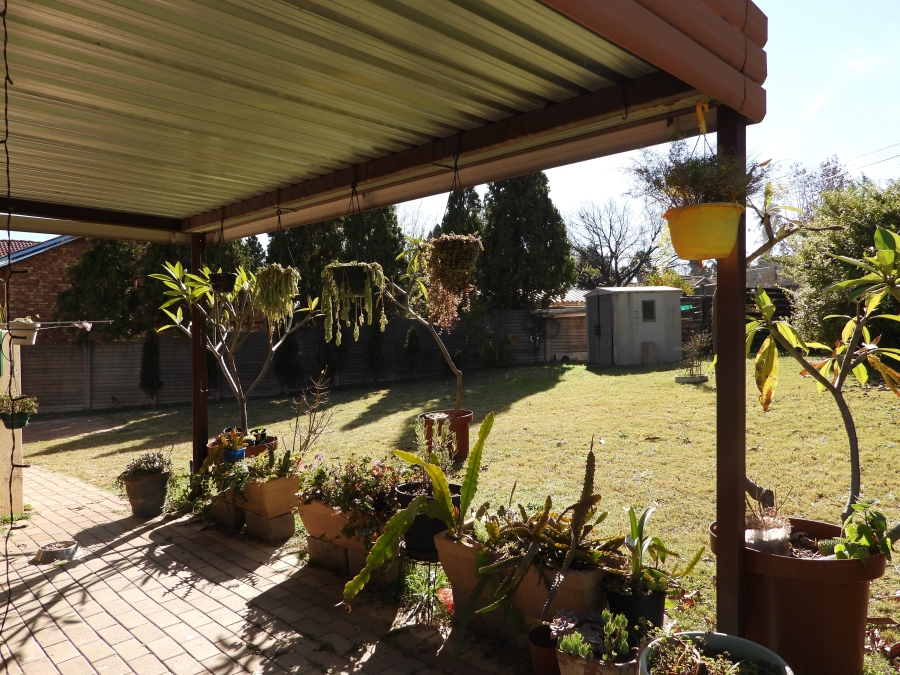 3 Bedroom Property for Sale in The Reeds Gauteng