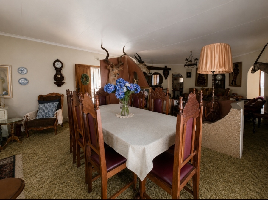 7 Bedroom Property for Sale in Mooilande Gauteng