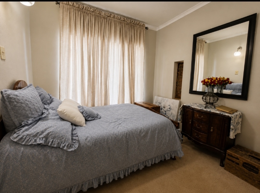 7 Bedroom Property for Sale in Mooilande Gauteng