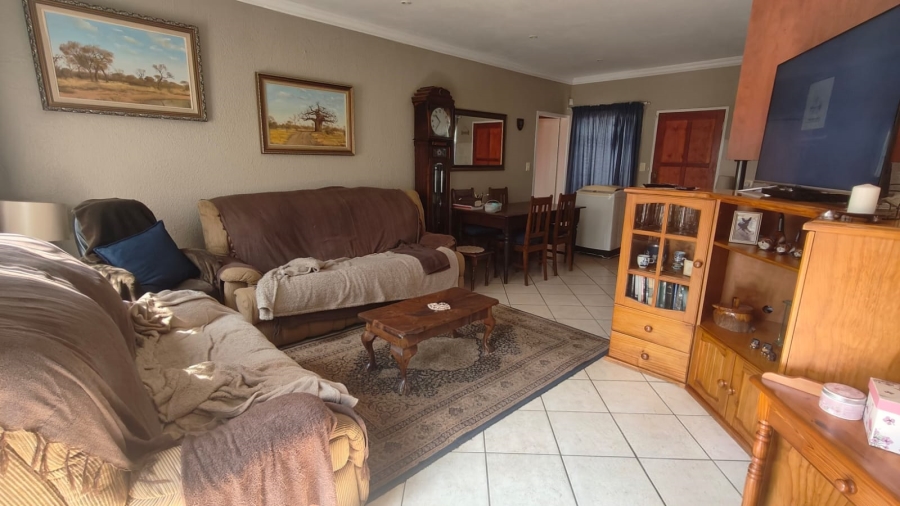 2 Bedroom Property for Sale in Annlin Gauteng
