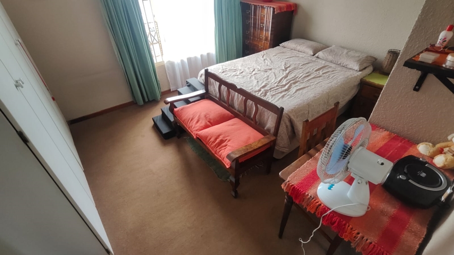 2 Bedroom Property for Sale in Annlin Gauteng