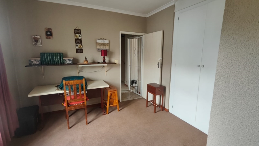 2 Bedroom Property for Sale in Annlin Gauteng