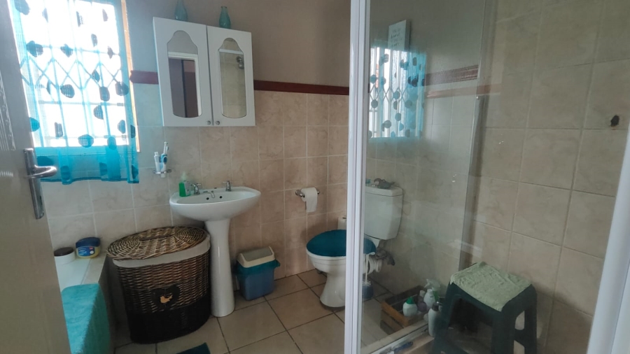2 Bedroom Property for Sale in Annlin Gauteng
