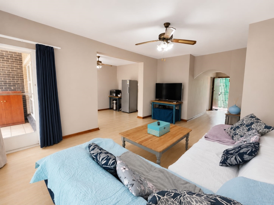 To Let 3 Bedroom Property for Rent in Three Rivers Proper Gauteng