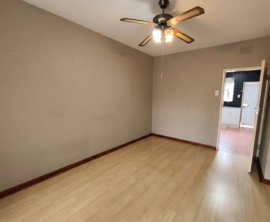 To Let 3 Bedroom Property for Rent in Three Rivers Proper Gauteng