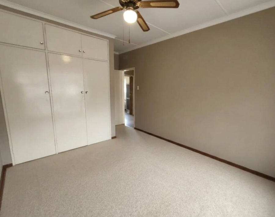 To Let 3 Bedroom Property for Rent in Three Rivers Proper Gauteng