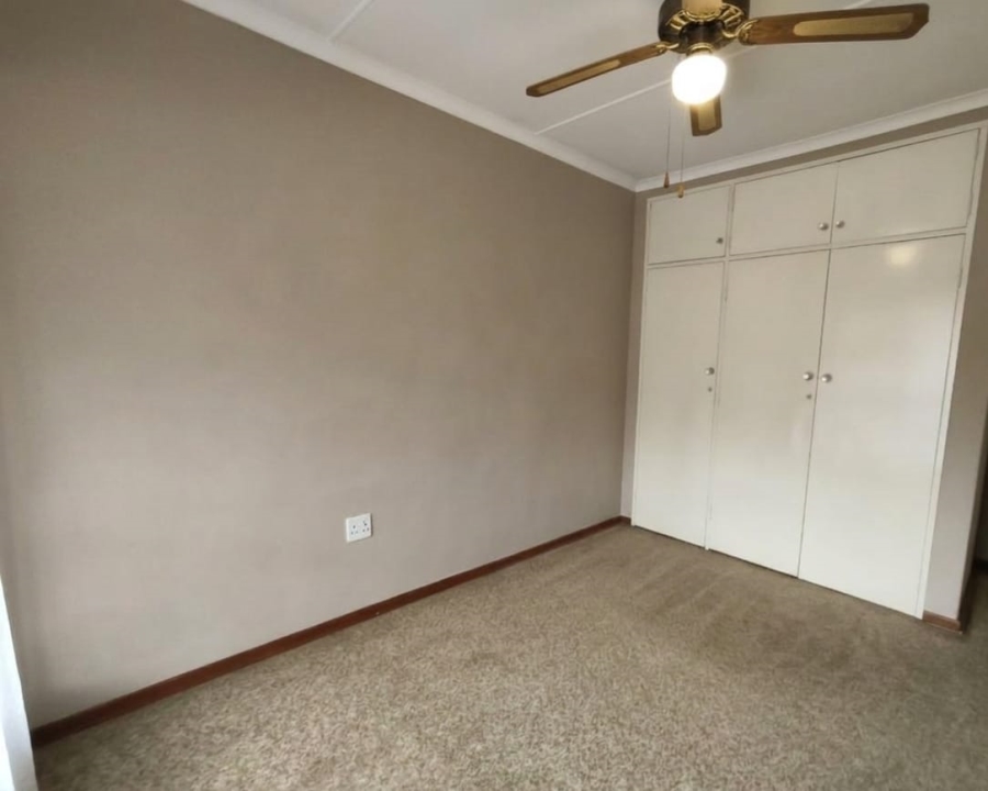 To Let 3 Bedroom Property for Rent in Three Rivers Proper Gauteng