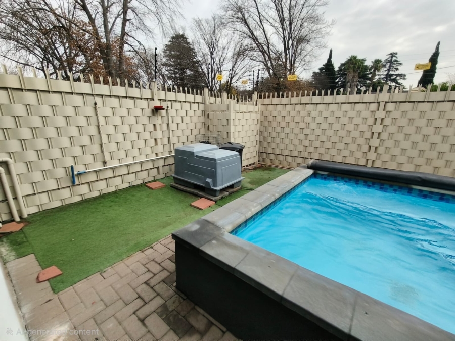 To Let 3 Bedroom Property for Rent in Three Rivers Proper Gauteng