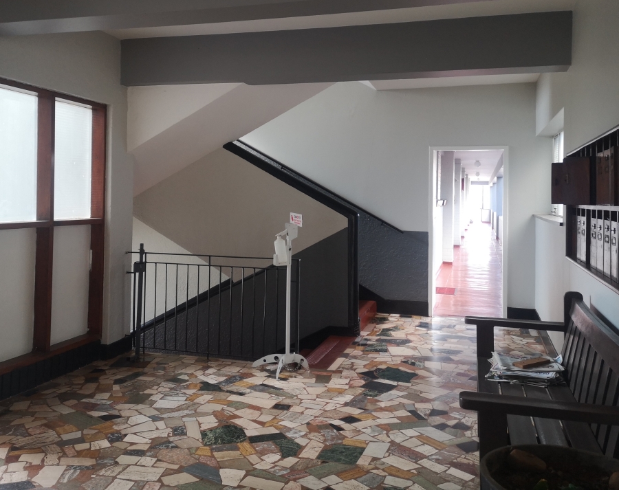 2 Bedroom Property for Sale in Linden Gauteng