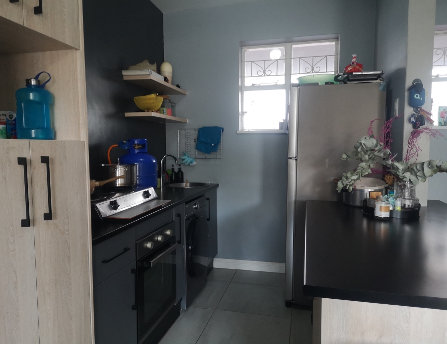 2 Bedroom Property for Sale in Linden Gauteng