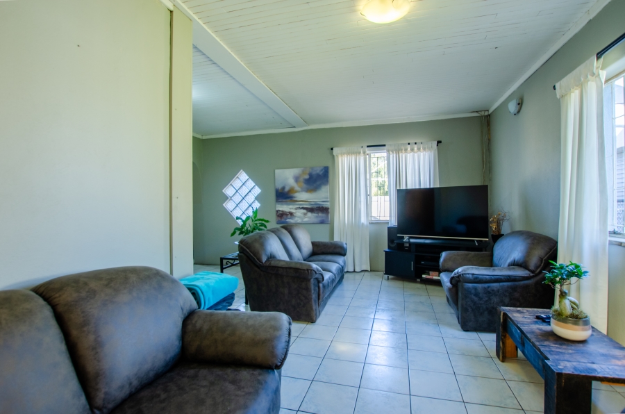 To Let 3 Bedroom Property for Rent in Impala Park Gauteng