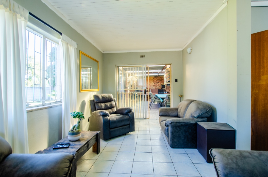 To Let 3 Bedroom Property for Rent in Impala Park Gauteng