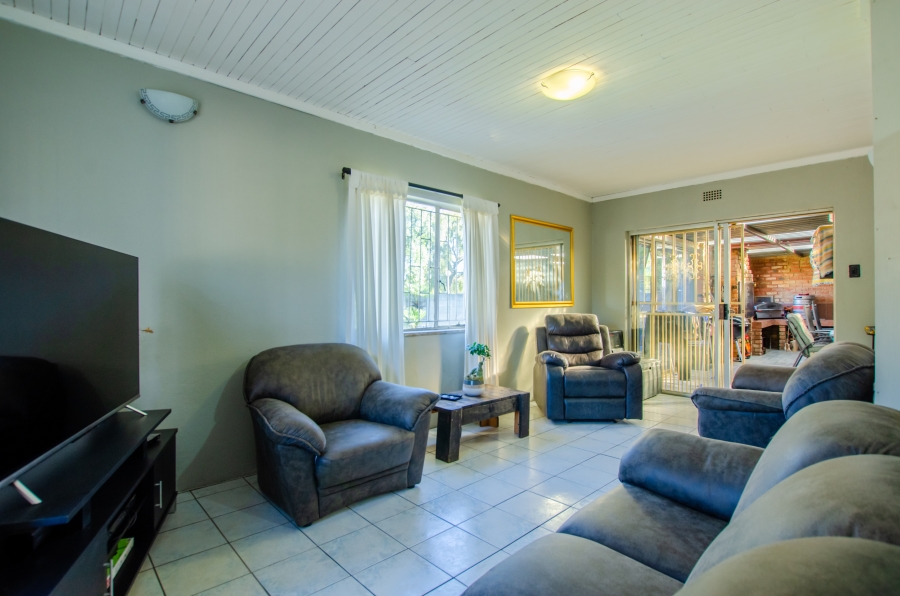 To Let 3 Bedroom Property for Rent in Impala Park Gauteng