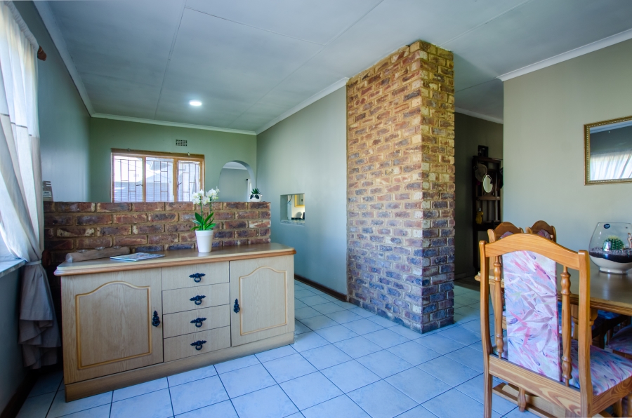 To Let 3 Bedroom Property for Rent in Impala Park Gauteng