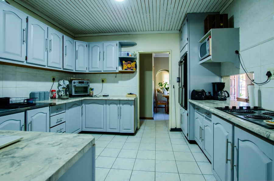 To Let 3 Bedroom Property for Rent in Impala Park Gauteng