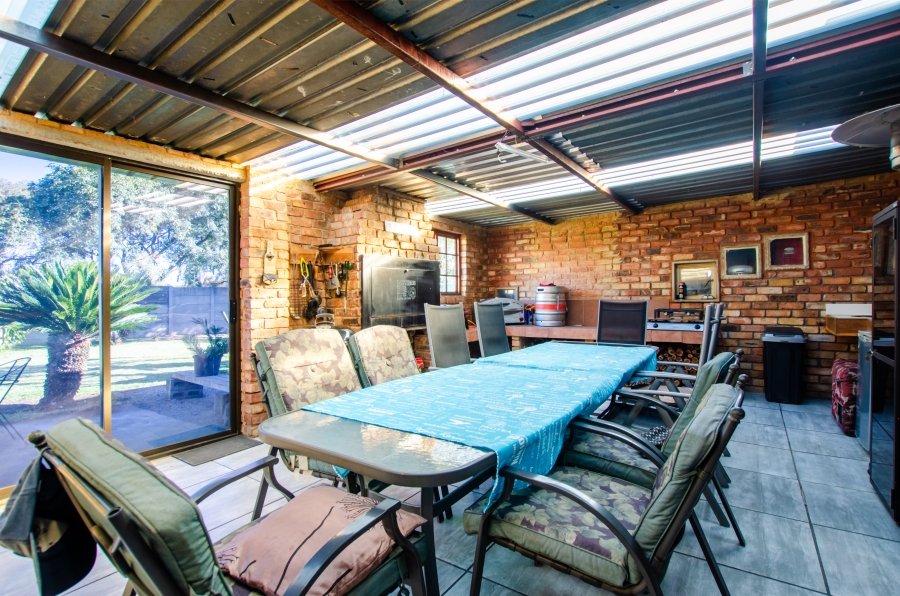 To Let 3 Bedroom Property for Rent in Impala Park Gauteng