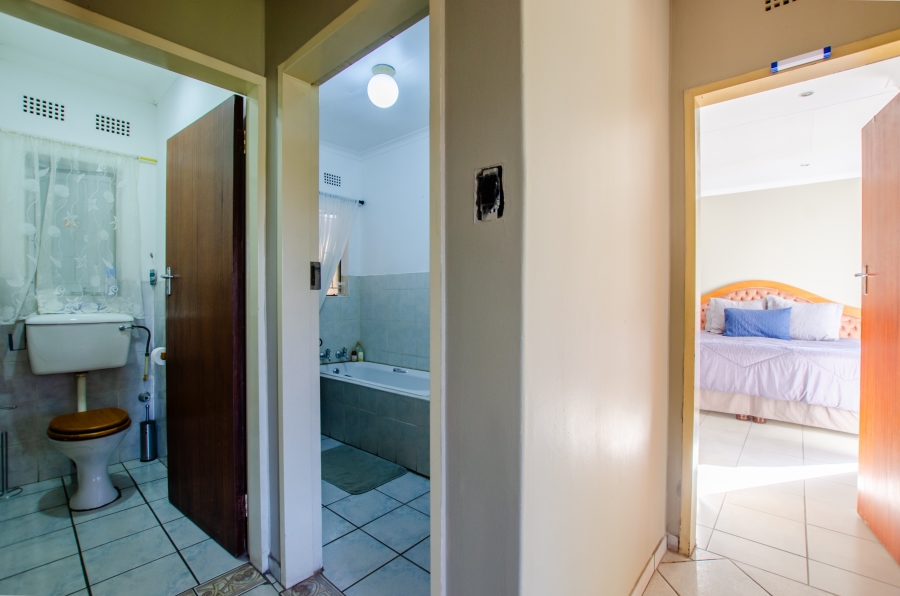 To Let 3 Bedroom Property for Rent in Impala Park Gauteng