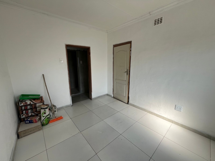 To Let 1 Bedroom Property for Rent in Brakpan Central Gauteng