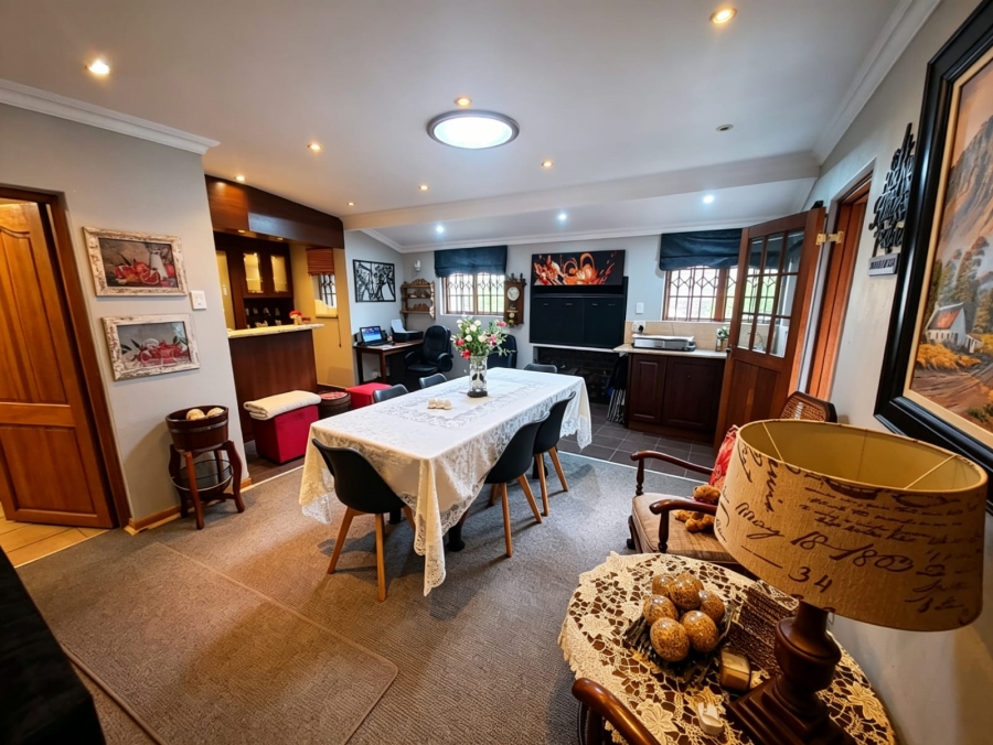 3 Bedroom Property for Sale in Three Rivers Gauteng