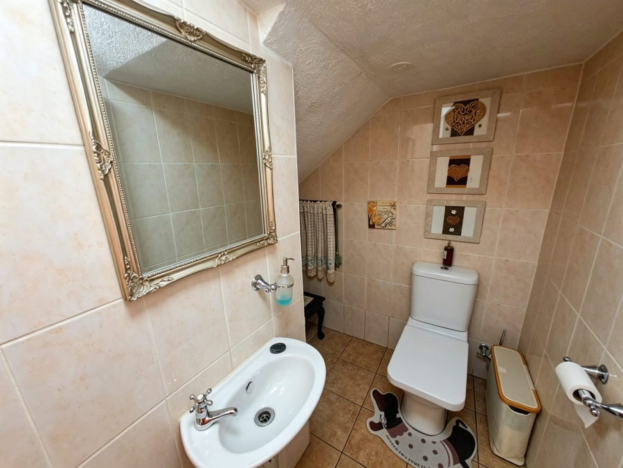 3 Bedroom Property for Sale in Three Rivers Gauteng