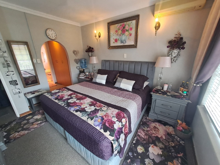 3 Bedroom Property for Sale in Three Rivers Gauteng