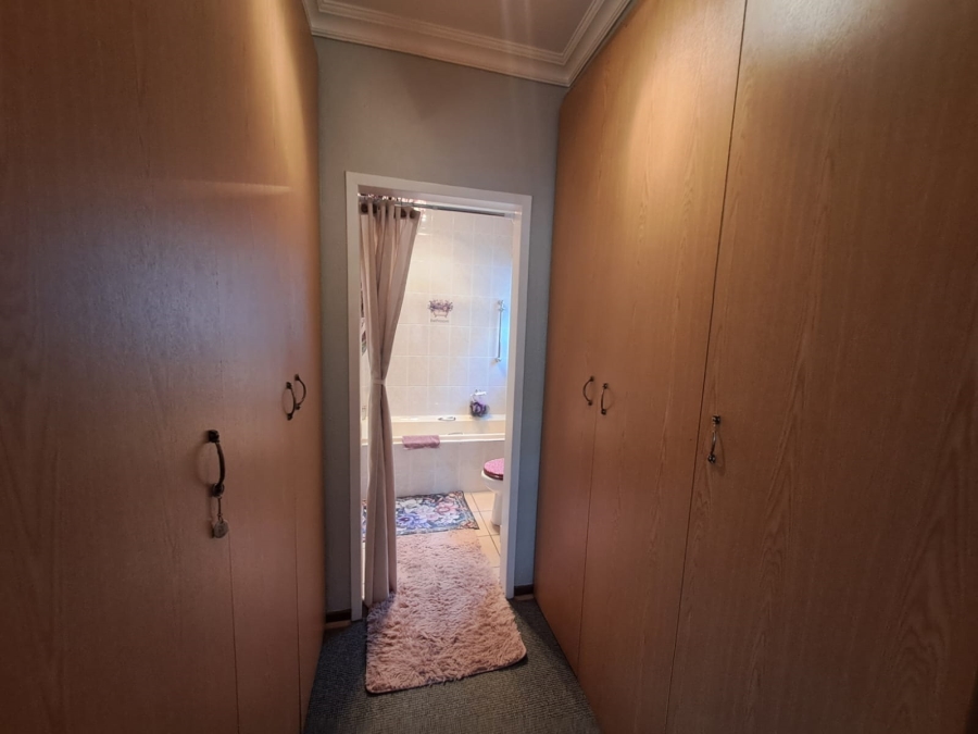3 Bedroom Property for Sale in Three Rivers Gauteng