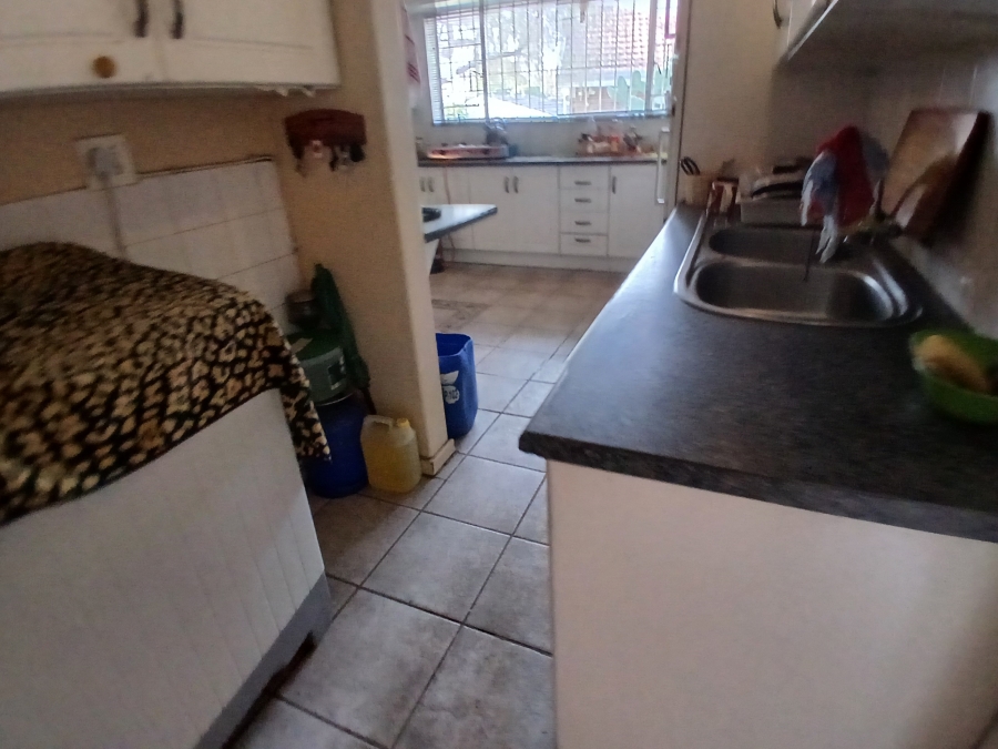 4 Bedroom Property for Sale in Dunnottar Gauteng