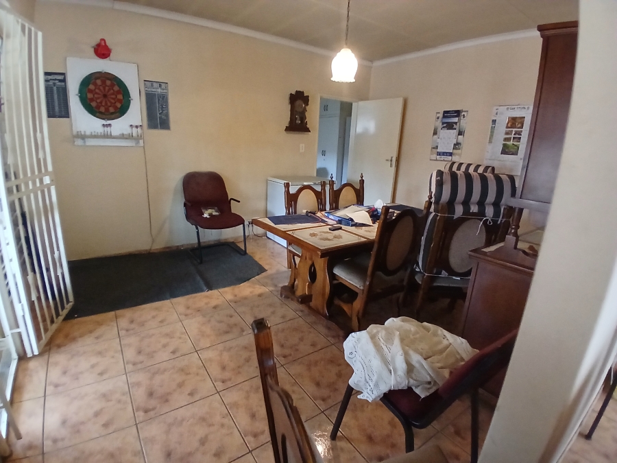 4 Bedroom Property for Sale in Dunnottar Gauteng