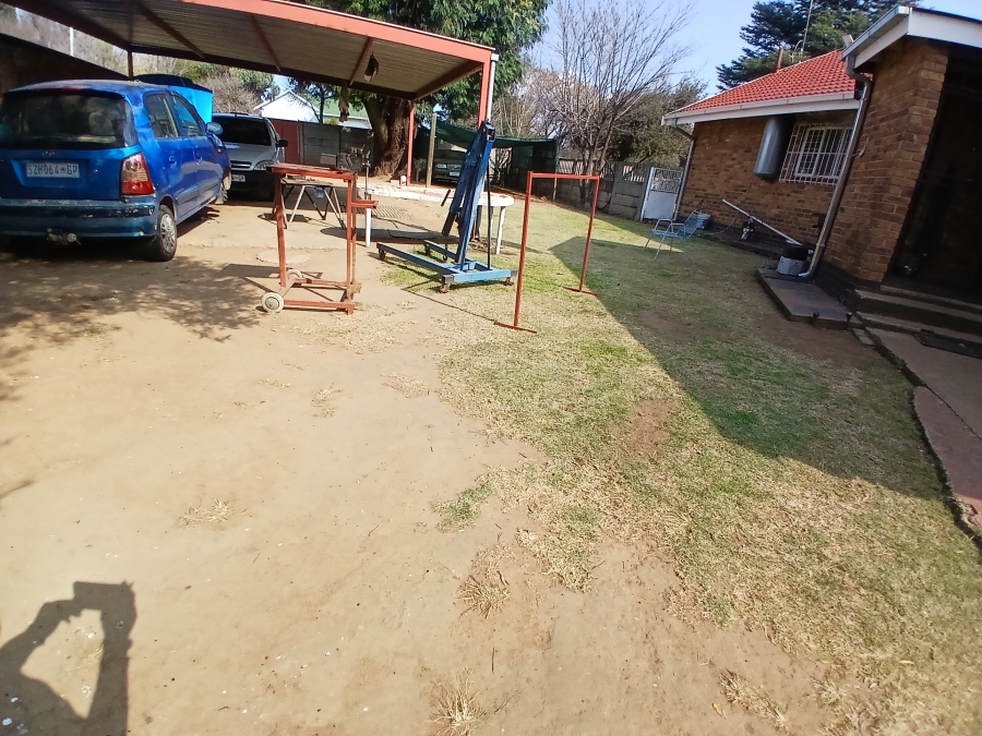 4 Bedroom Property for Sale in Dunnottar Gauteng